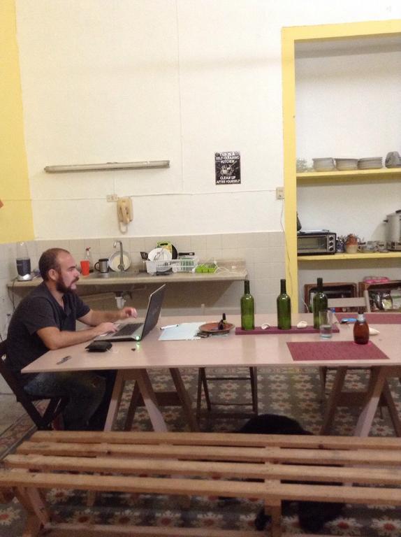 Akasha Hostel เมริดา ภายนอก รูปภาพ