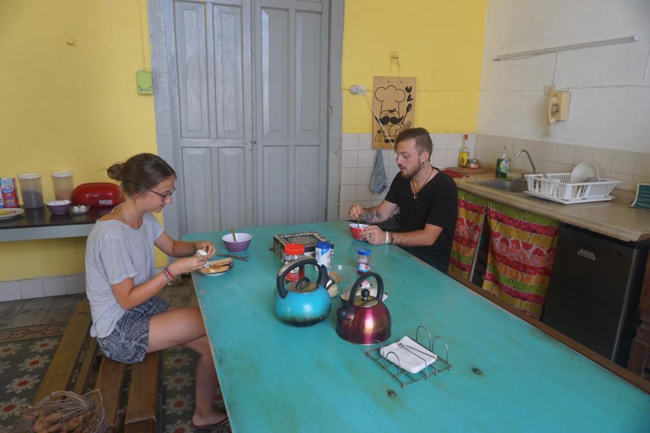 Akasha Hostel เมริดา ภายนอก รูปภาพ