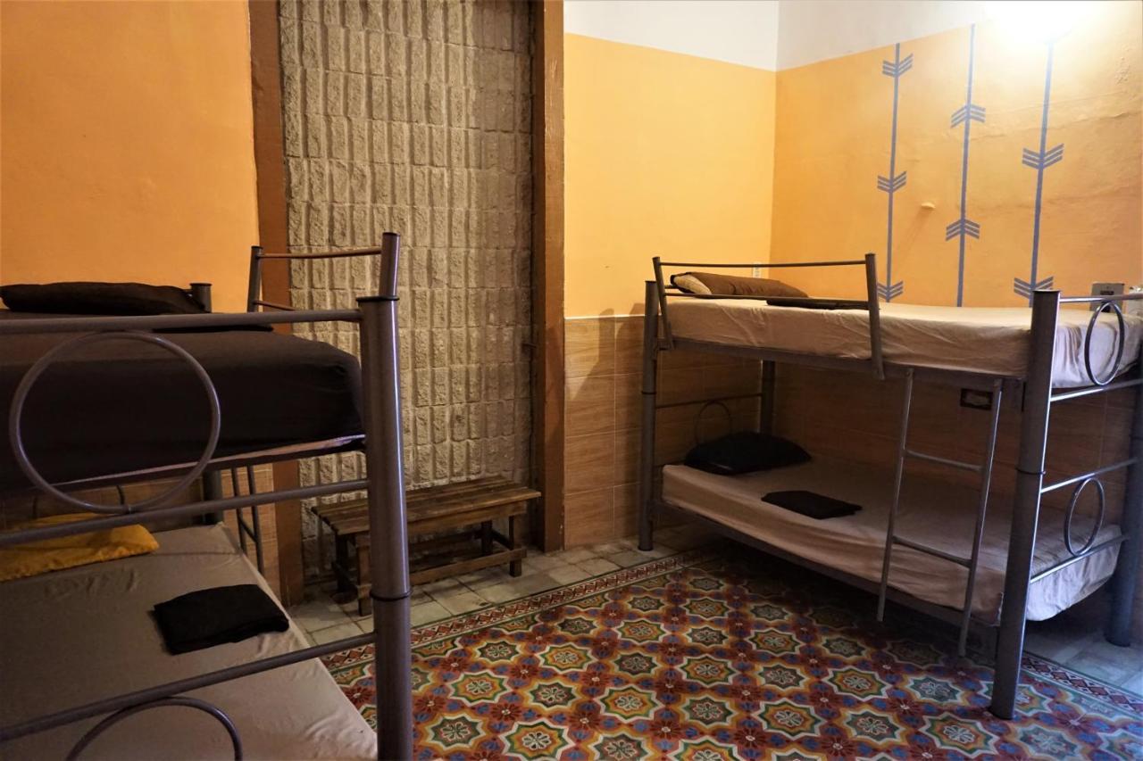 Akasha Hostel เมริดา ภายนอก รูปภาพ