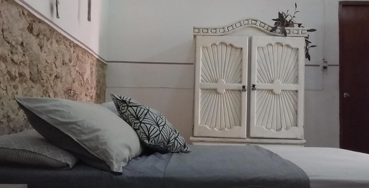 Akasha Hostel เมริดา ภายนอก รูปภาพ